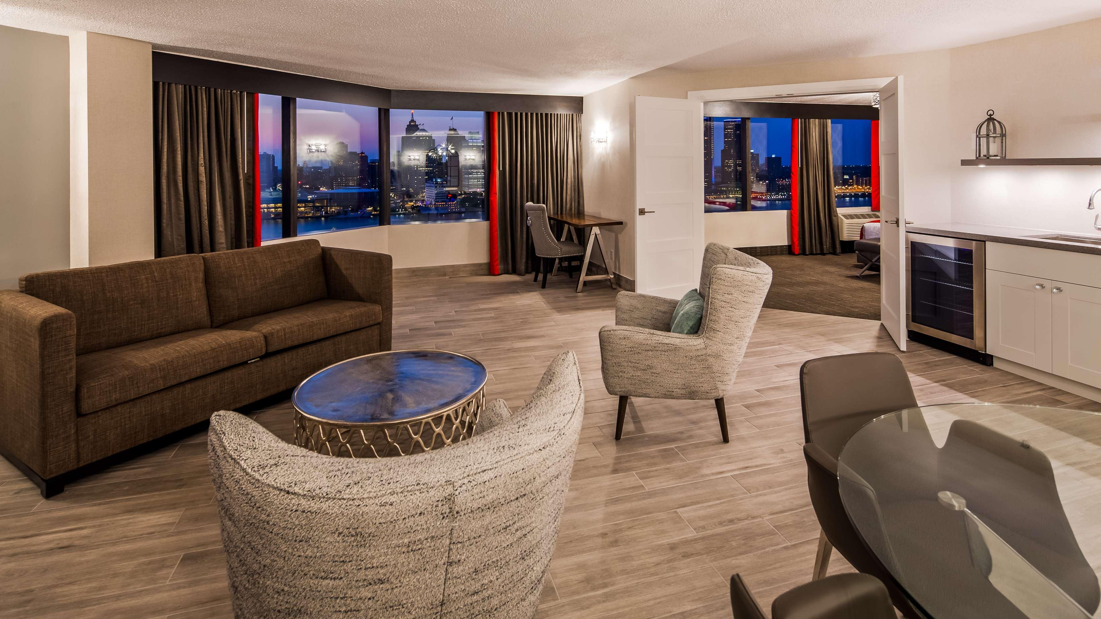 ווינדזור Best Western Plus Waterfront Hotel מראה חיצוני תמונה