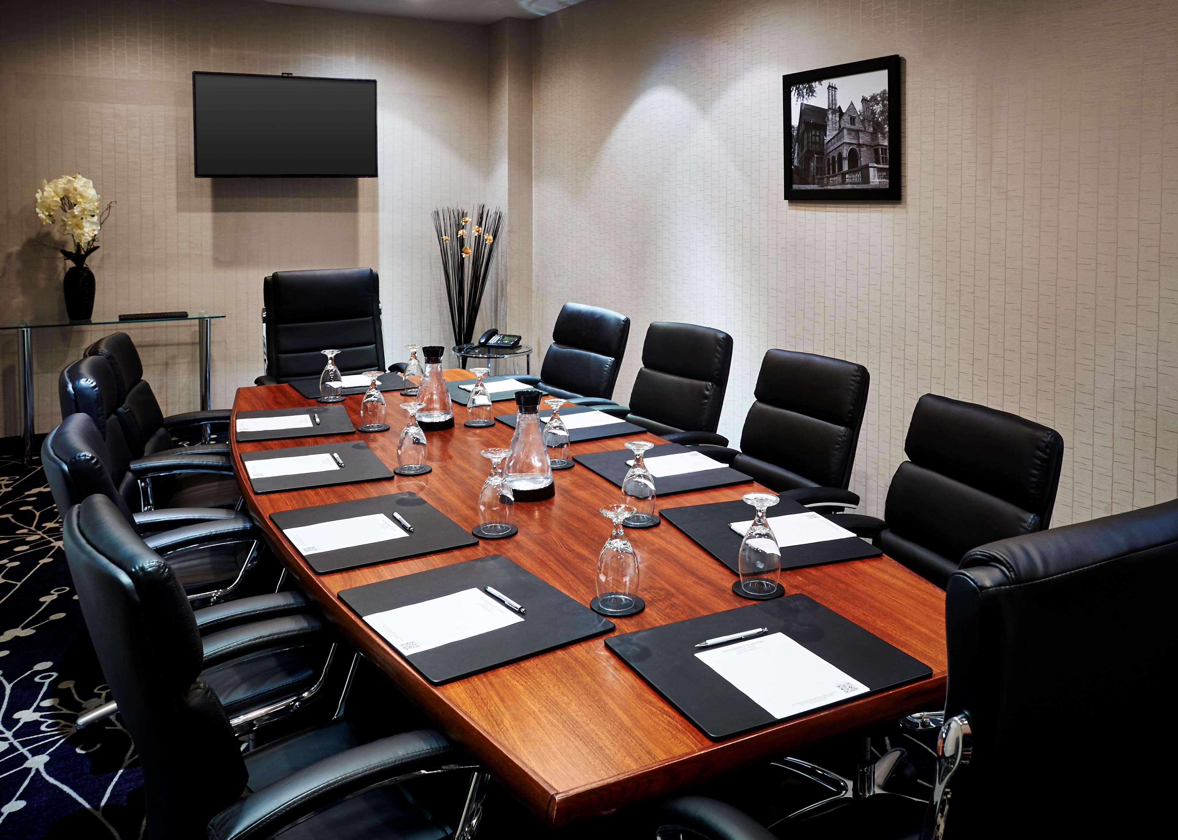 ווינדזור Best Western Plus Waterfront Hotel מראה חיצוני תמונה