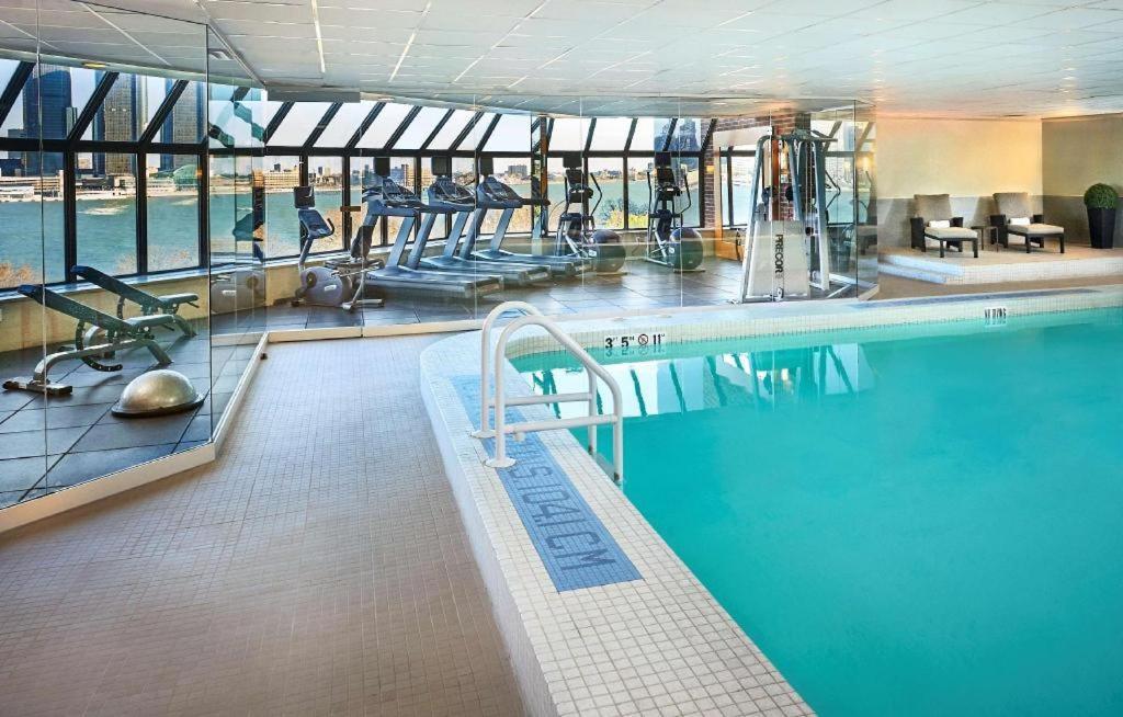 ווינדזור Best Western Plus Waterfront Hotel מראה חיצוני תמונה