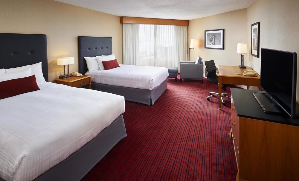 ווינדזור Best Western Plus Waterfront Hotel מראה חיצוני תמונה